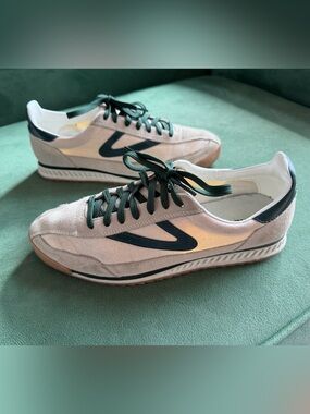 Tretorn Beige Suede Sneakers with Dark Green Accents